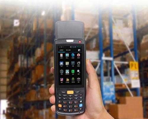 超高频RFID手持机使盘点更加智能准确