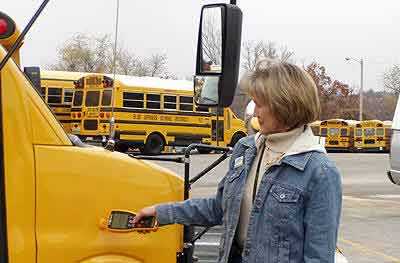 超高频RFID手持机使安全巡检步入新台阶