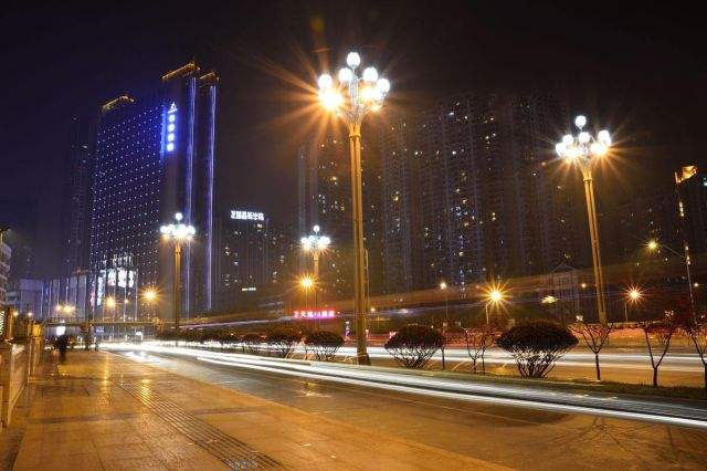 晓网科技智能路灯，点亮科技之路