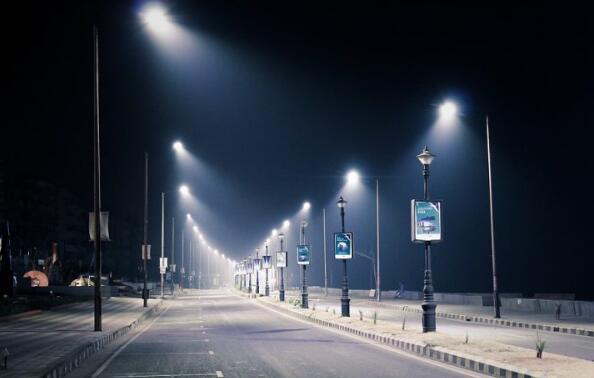 智能路灯对建设智慧城市的重要性